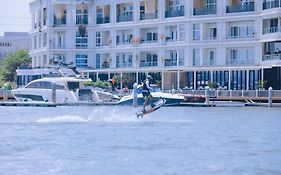 深圳湾游艇会